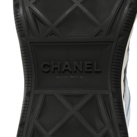 Chanel CC light blue suede trainer sneaker 40 size 10 - Picture 7 of 9